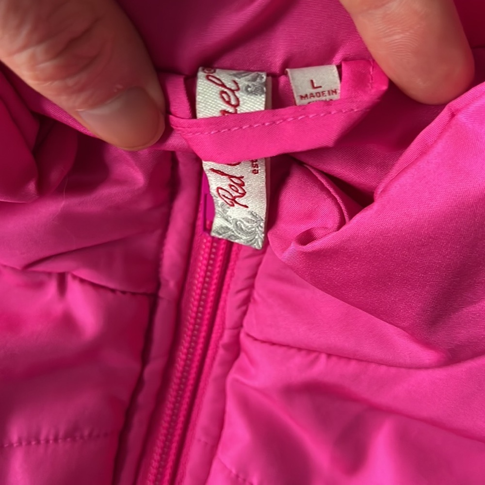 Pink puffer vest lightweight zip up - Picture 4 of 10